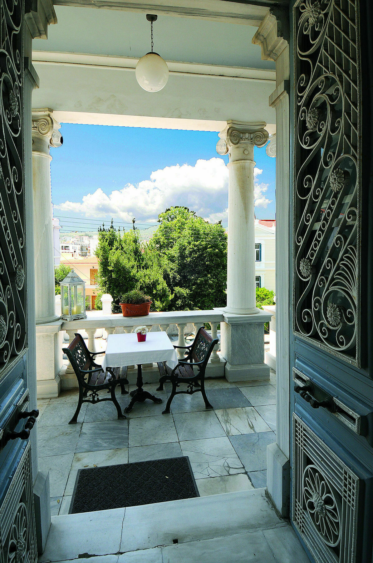 Hotel Pyrgos Of Mytilíni Exteriér fotografie